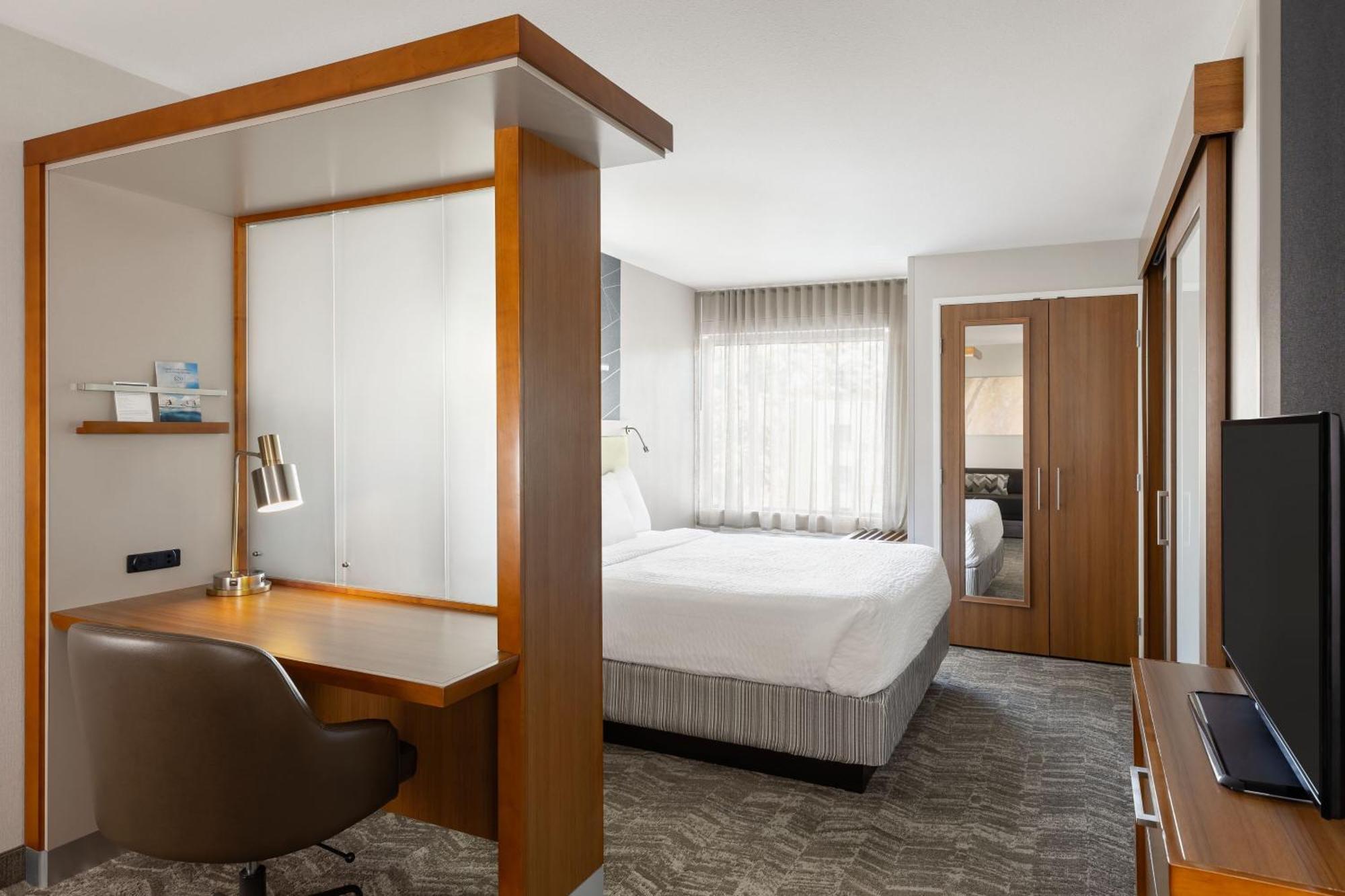 Springhill Suites By Marriott Wisconsin Dells Lake Delton Экстерьер фото