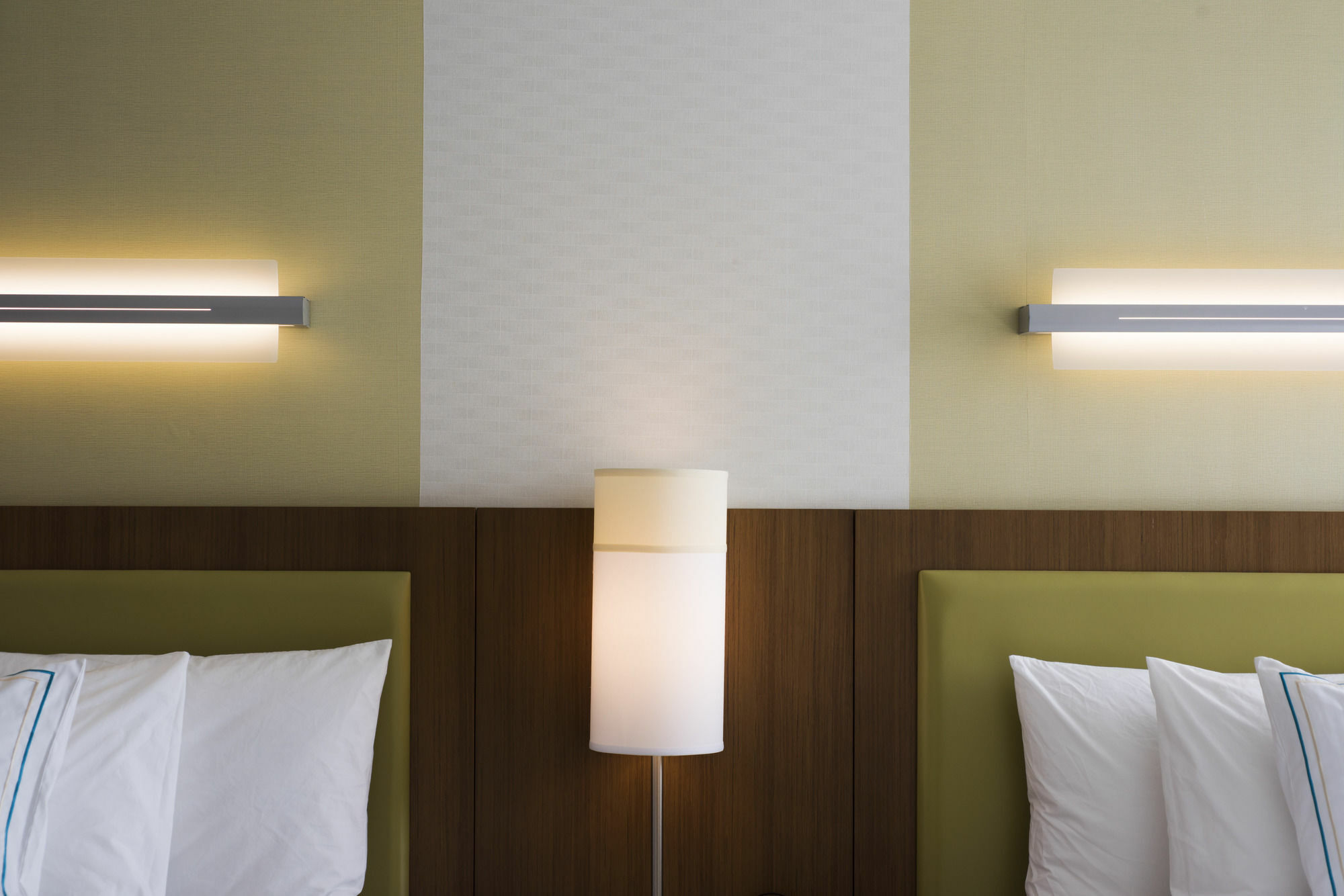 Springhill Suites By Marriott Wisconsin Dells Lake Delton Экстерьер фото